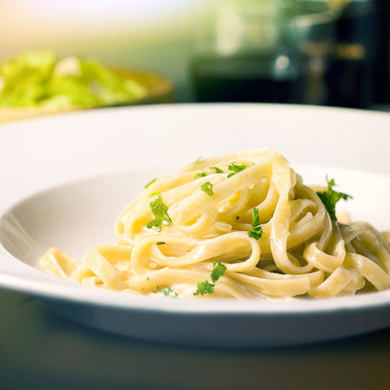 Fettuccine di pasta fresca all'uovo e Asiago Stagionato DOP